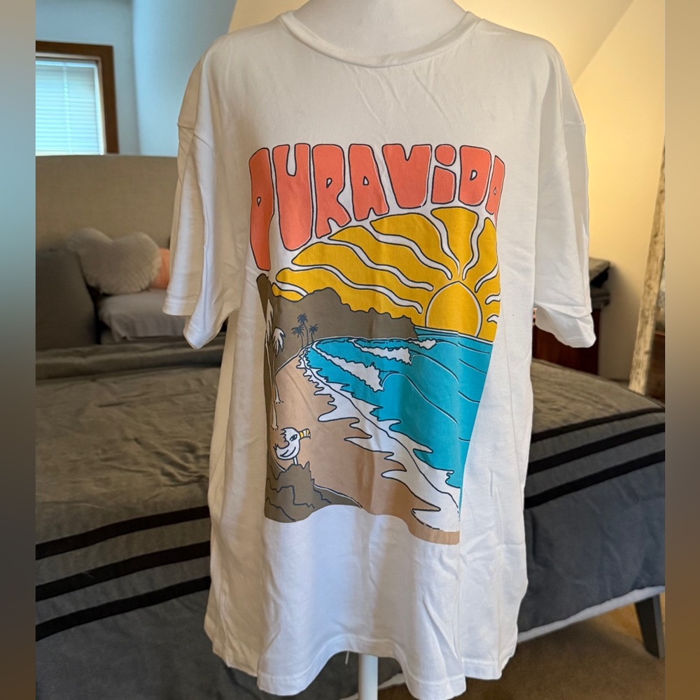 Pura Vida Graphic T-Shirt for women